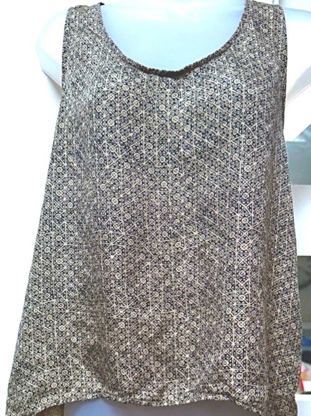 Silk, Bali Pattern - Tank Top